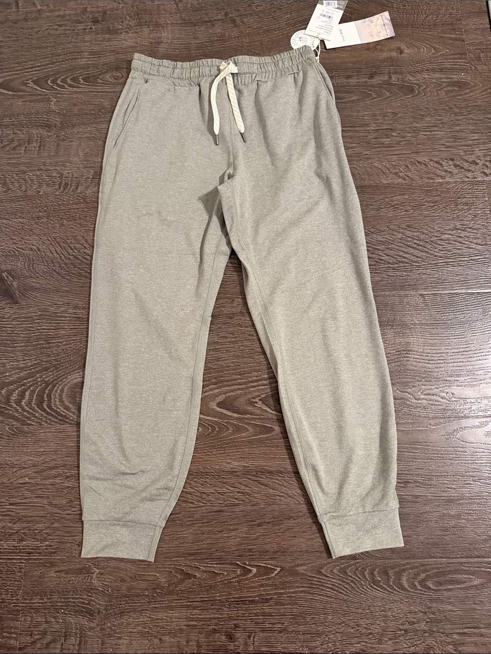 NWT Vuori Performance jogger Laurel Heather Size XS